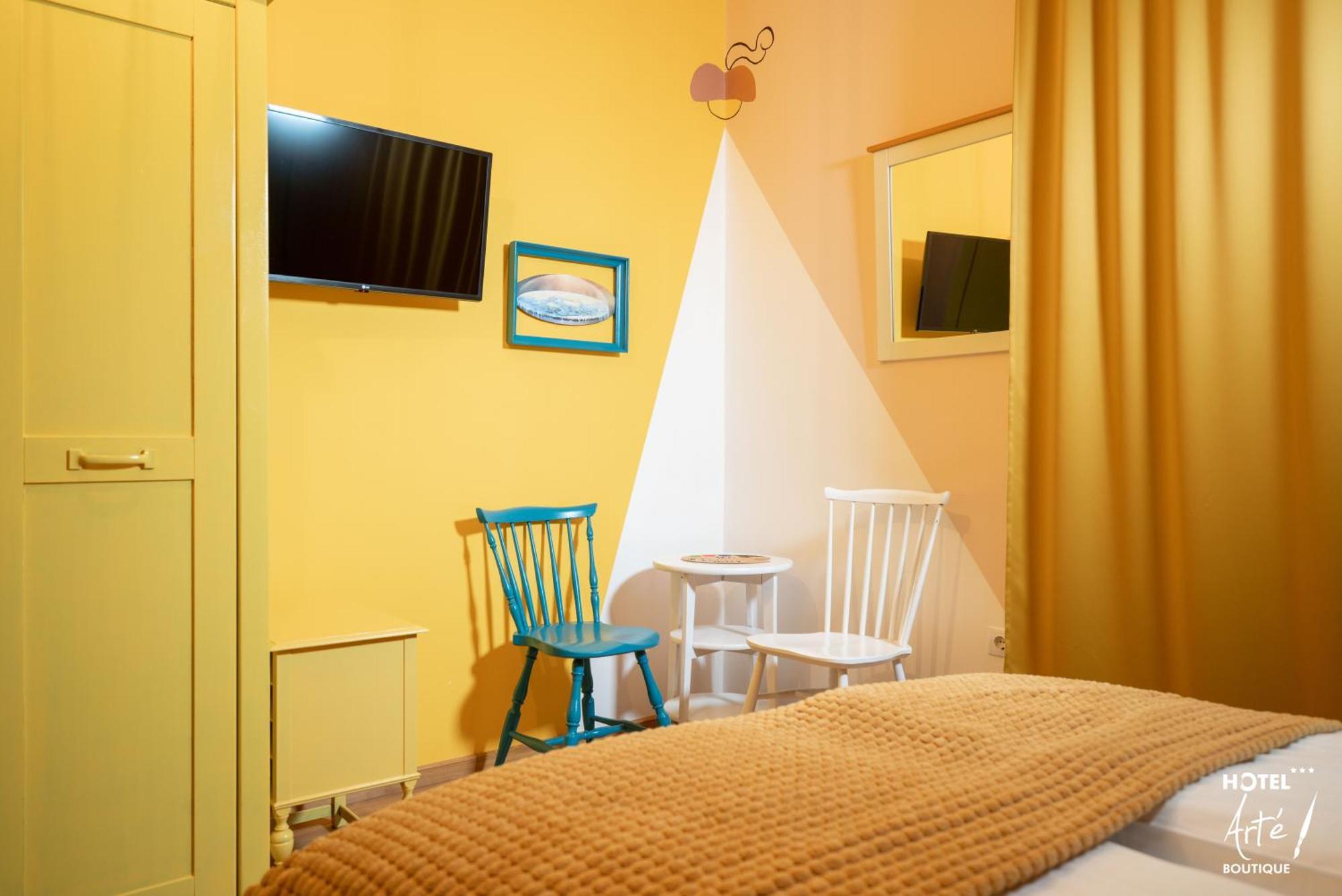 بايلي توشناد Art'E Boutique Rooms الغرفة الصورة