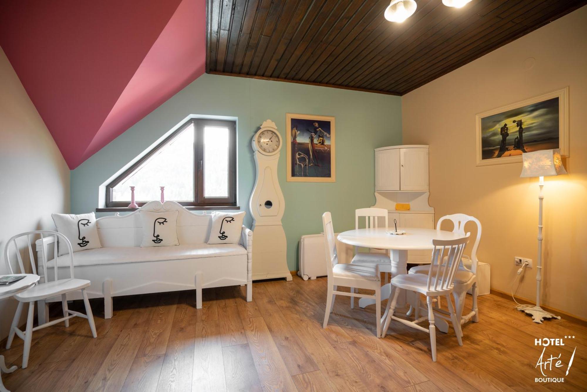 بايلي توشناد Art'E Boutique Rooms المظهر الخارجي الصورة